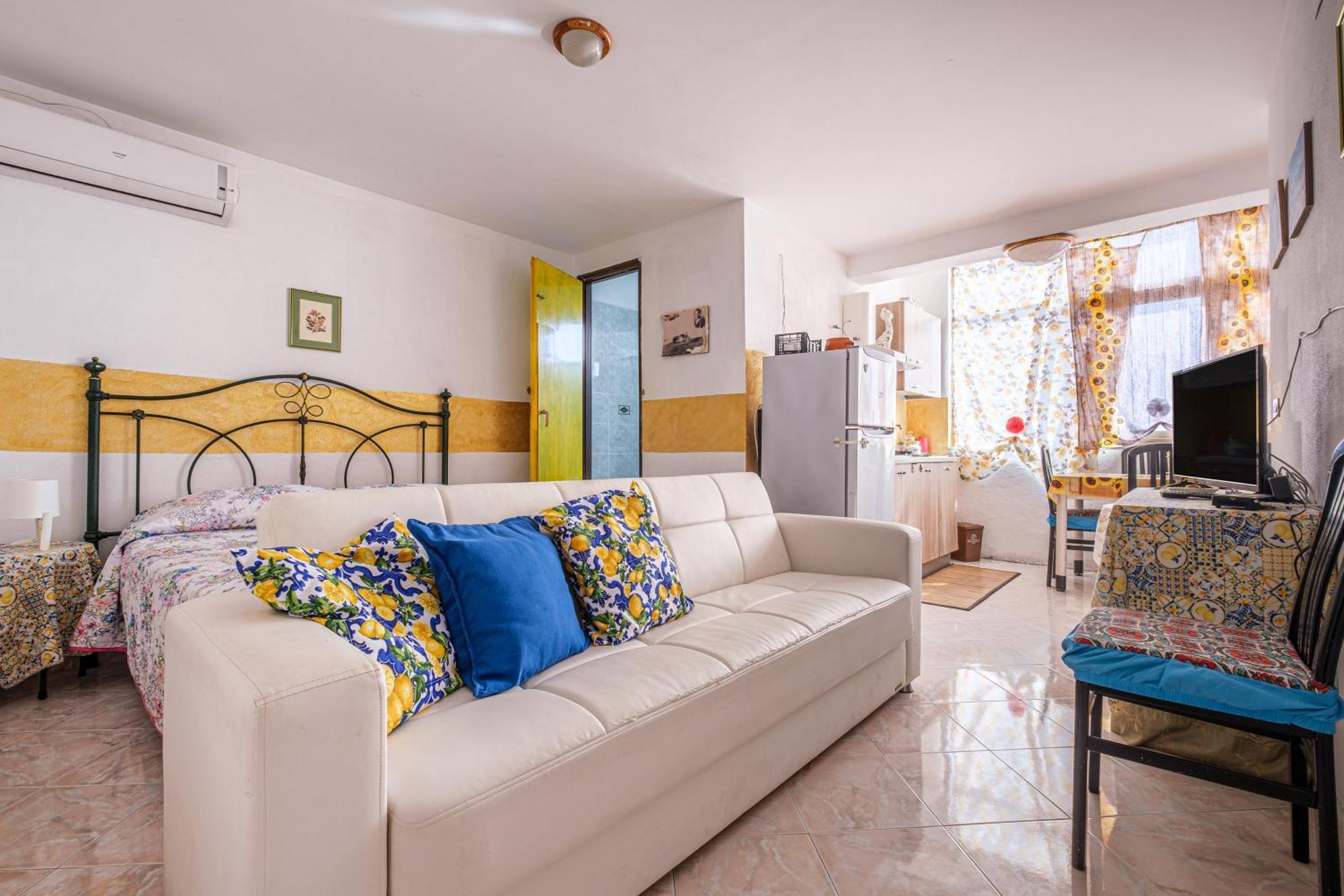 Casa Del Girasole Villa Letojanni Eksteriør billede